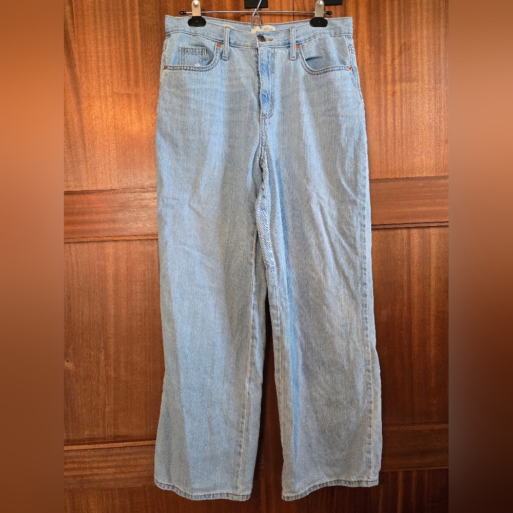 Universal Thread Light Blue Wide Leg Relaxed Jeans - image 1